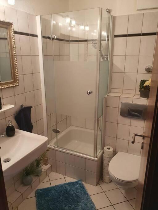 Zentrale Messe/Ferien Whg Mit Garten & Parkplatz Ratingen Exteriör bild